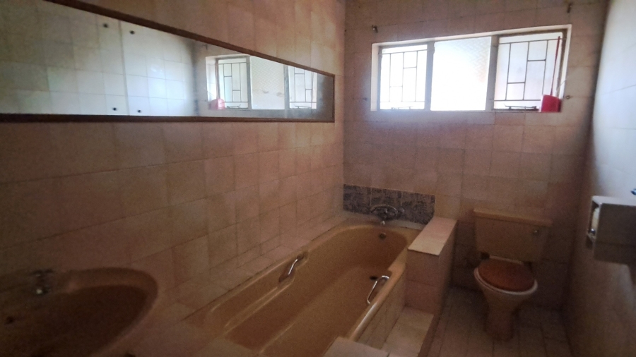 4 Bedroom Property for Sale in Protea Park North West